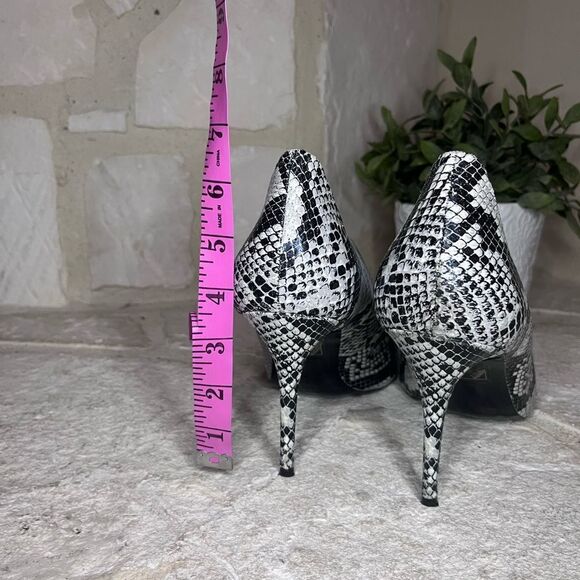 Aldo Snakeprint Pointed Toe scalloped Heels sz 11 - Picture 4 of 9